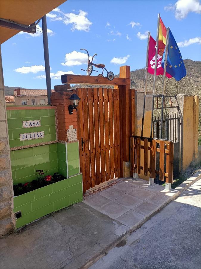 Casa Julian Villa Cistierna Eksteriør bilde